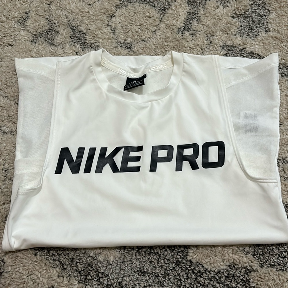 Nike Pro Woman’s Tank Top